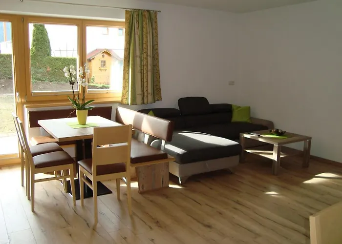 Haus Alexander Apartmán *